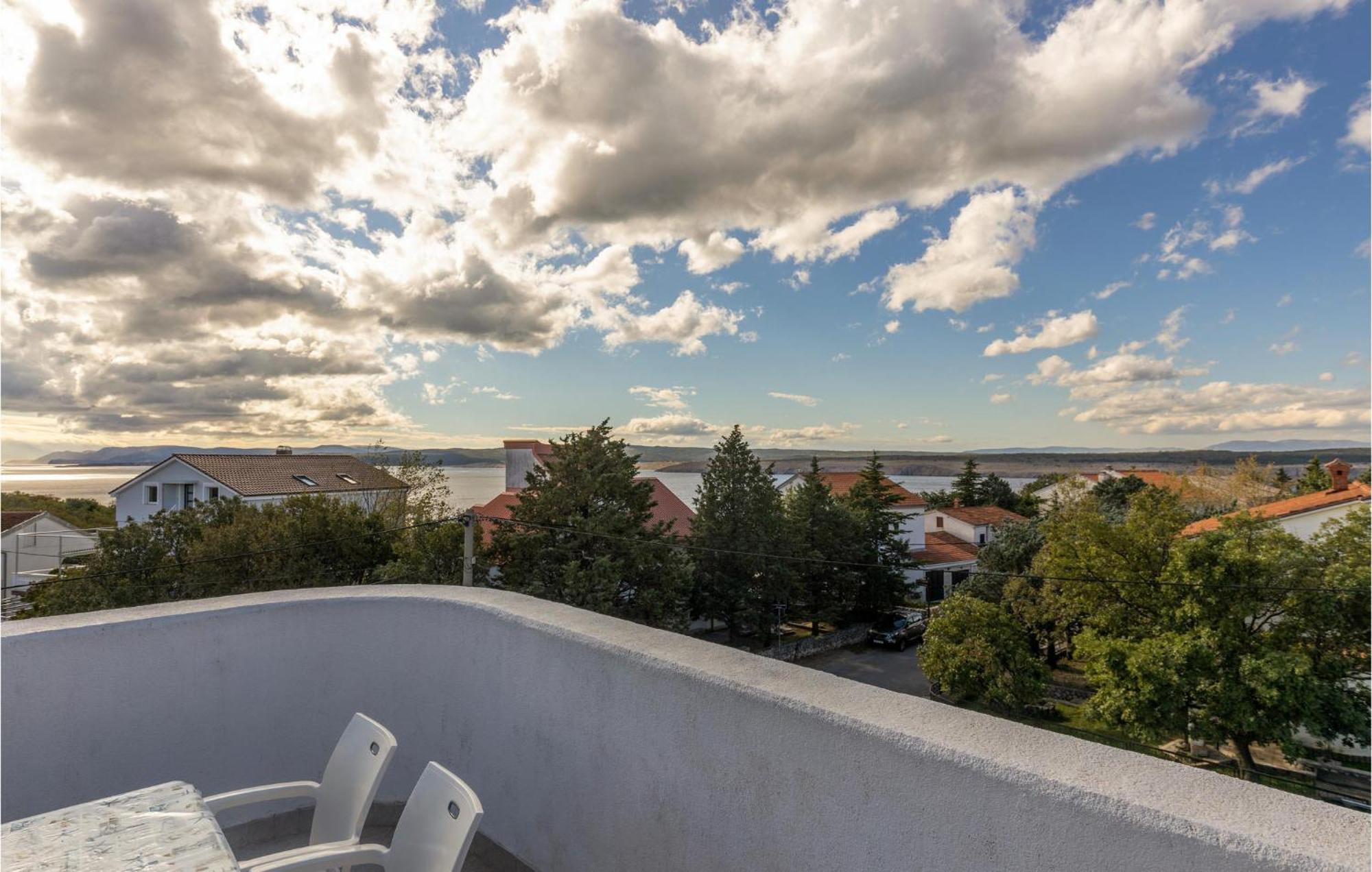 1 Bedroom Cozy Apartment In Jadranovo Zewnętrze zdjęcie